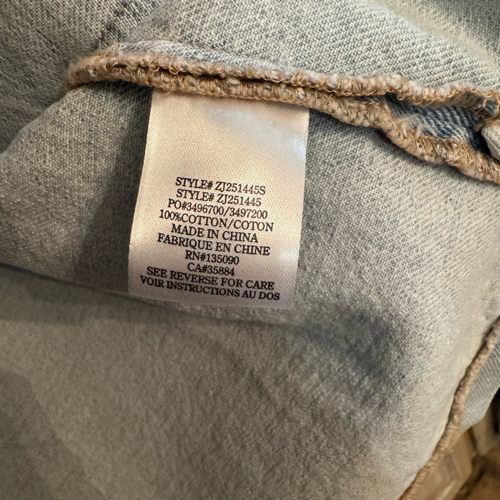 Z Supply On The Road Denim Jacket - Picture 7 of 8